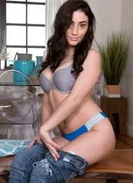 Jasmine Vega